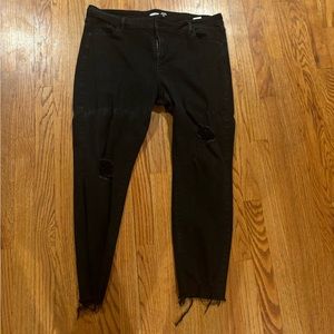Women black ripped jeans